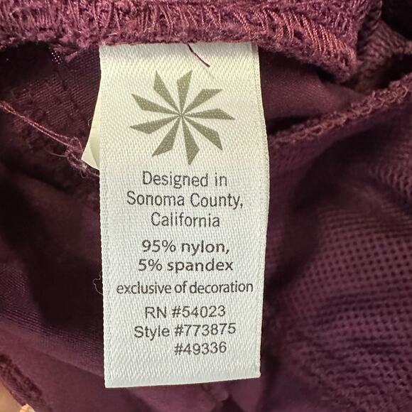 Athleta Deep Purple Dipper Low Rise Outdoor Hiking Cargo Pants Size 4 - Picture 8 of 10